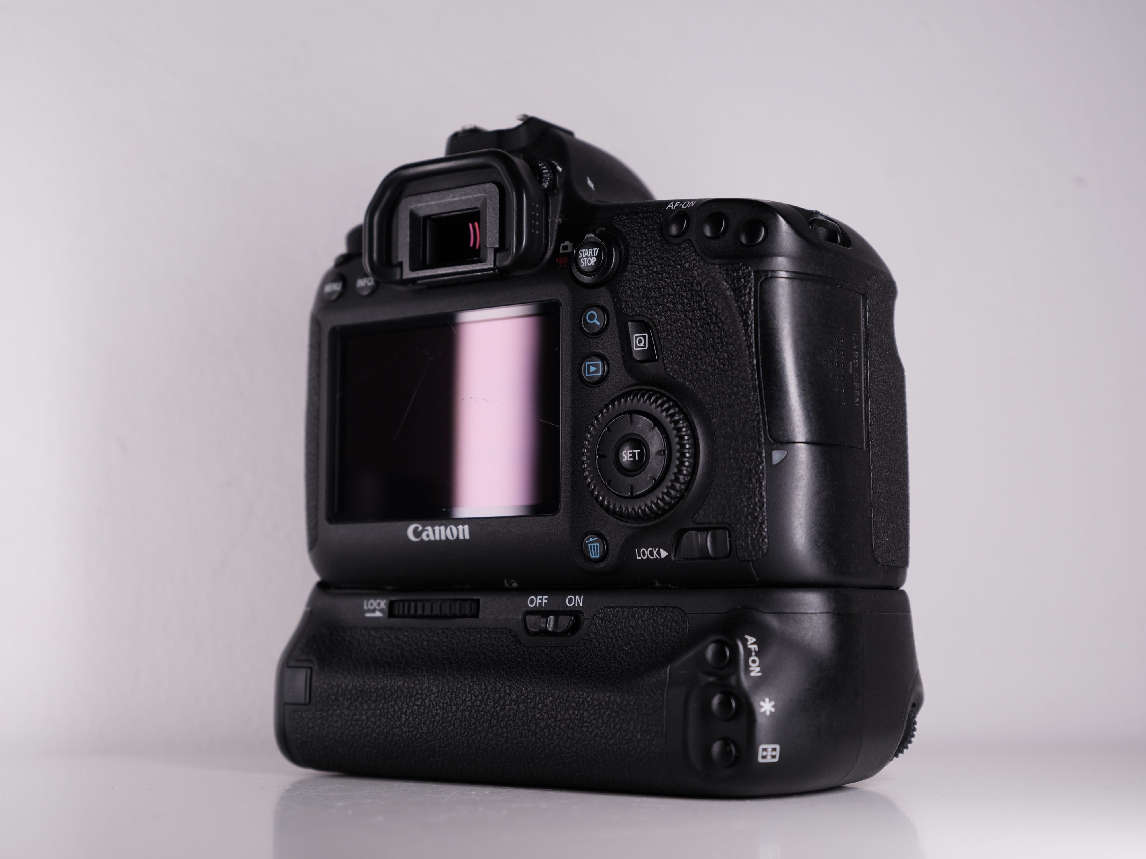 Canon 6 mark 1 + бустер Пробіг 33 тис + гарантія /без передоплат