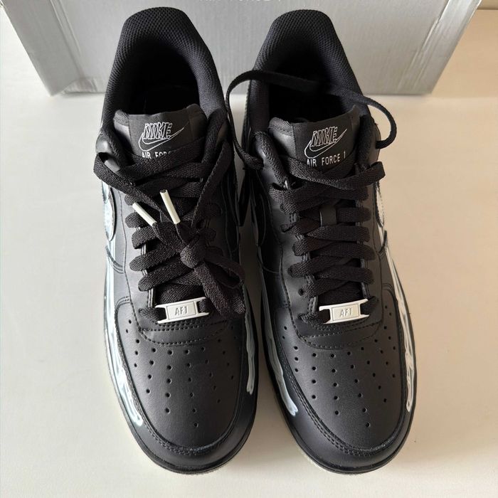 Nike Air Force 1 Low
Black Skeleton Halloween (2019) 42.5