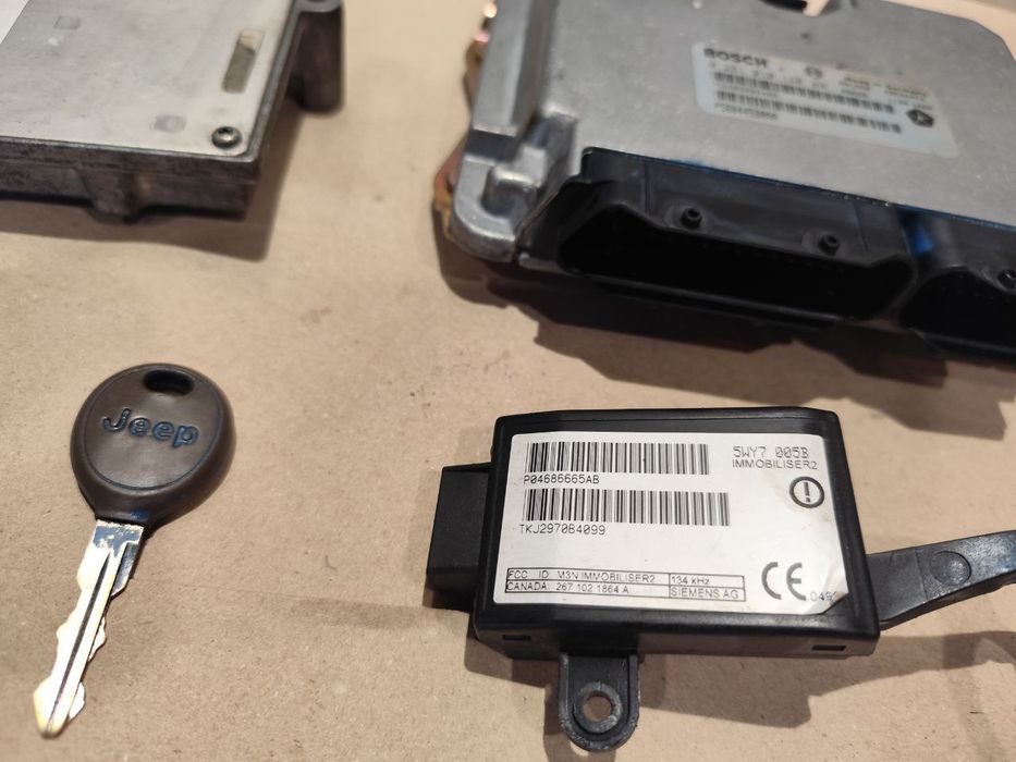 Блок управління двигуном, КПП автомат Jeep Grand Cherokee 3.1 d.