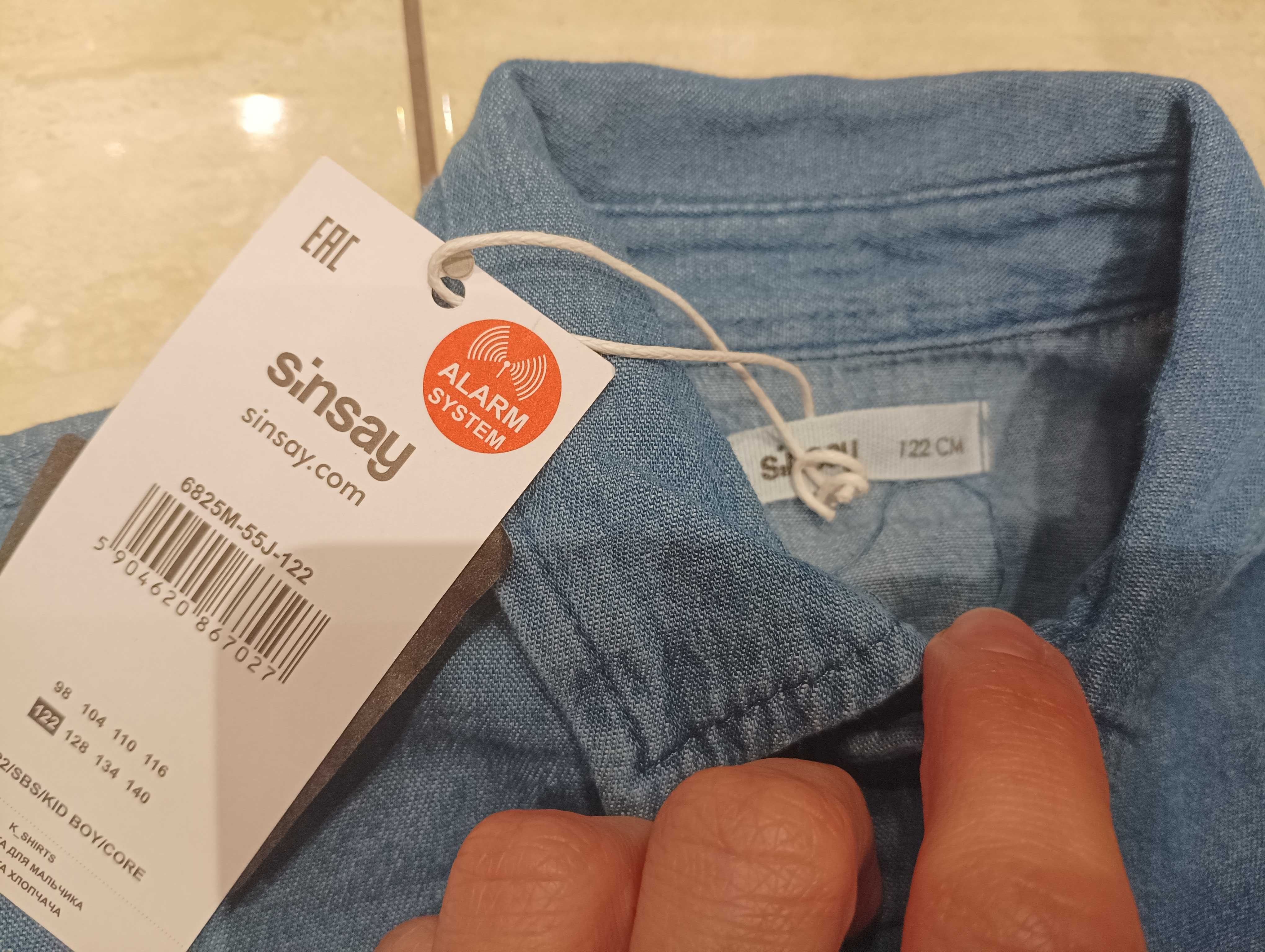 Nowa jeansowa koszula z długim rękawem w rozmiarze 122
