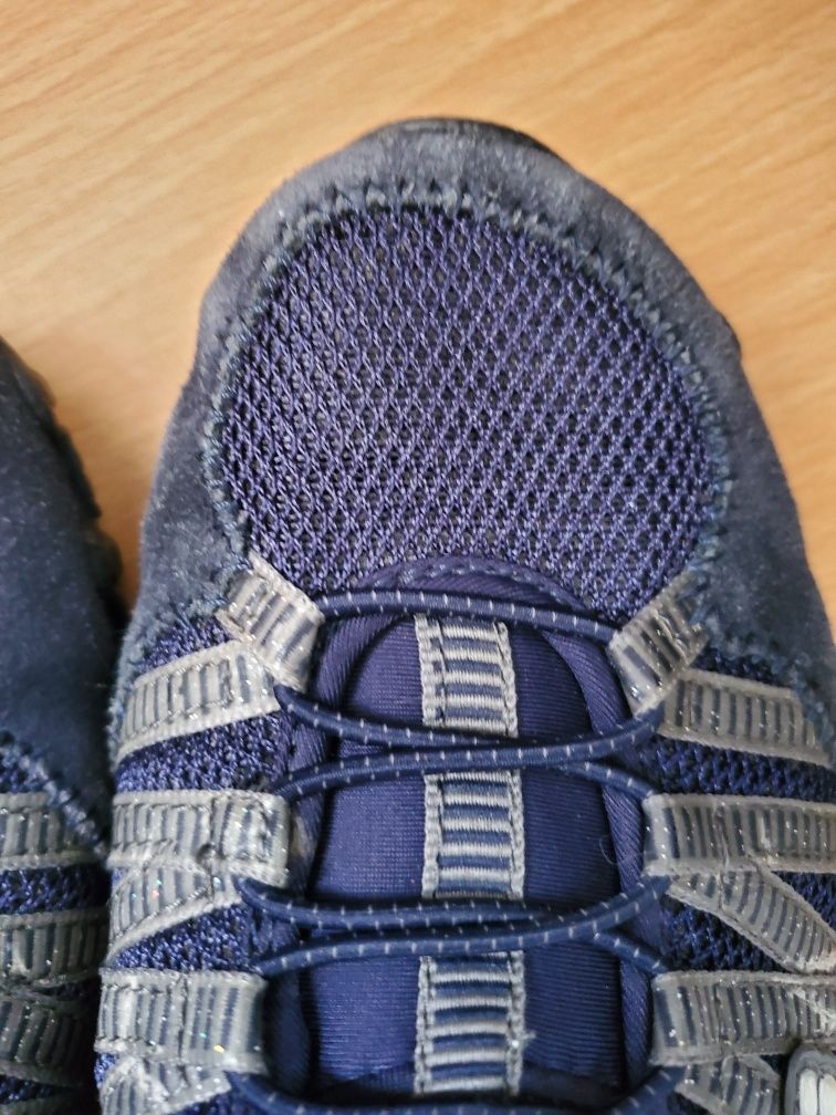 Vendo Tênis Skechers