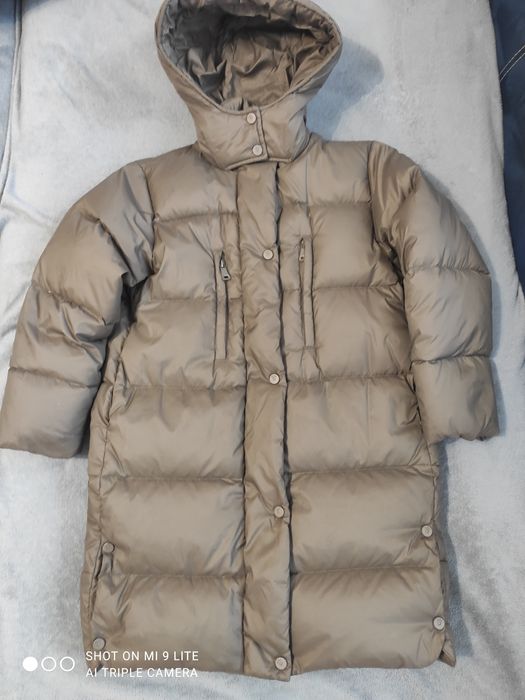 Зимовий пуховик Zara 140 см.