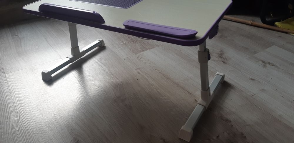 Stolik, podstawka pod laptopa