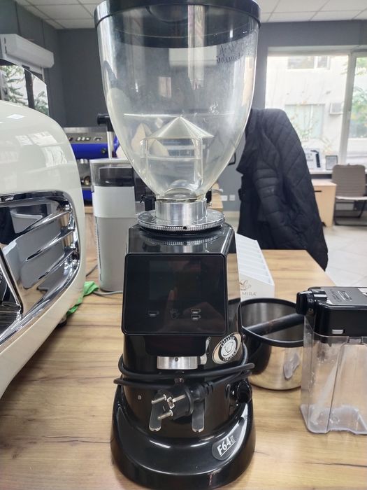 Аренда, обслуговування, доставка