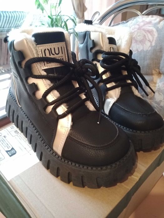 Жіночі  черевики теплі зимові з хутром. Устілка 25,7см (р.38-38,5)