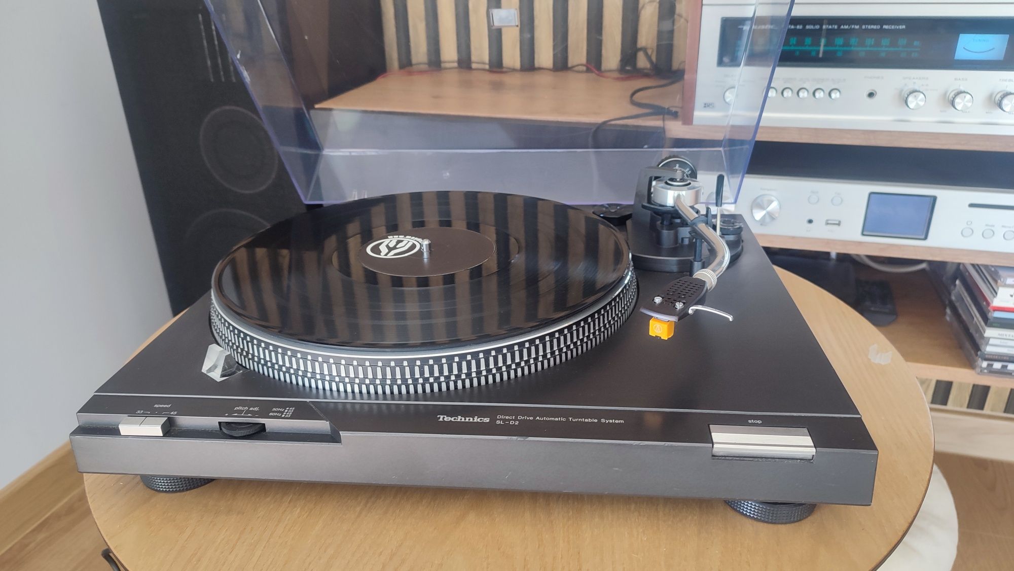 Gramofon Technics SL-D2