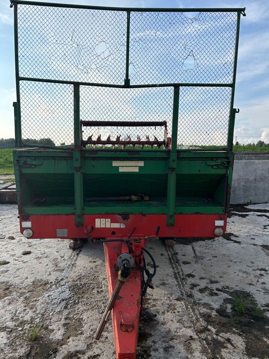 Rozrzutnik obornika Warfama / 6 T z burtami nadstawkami