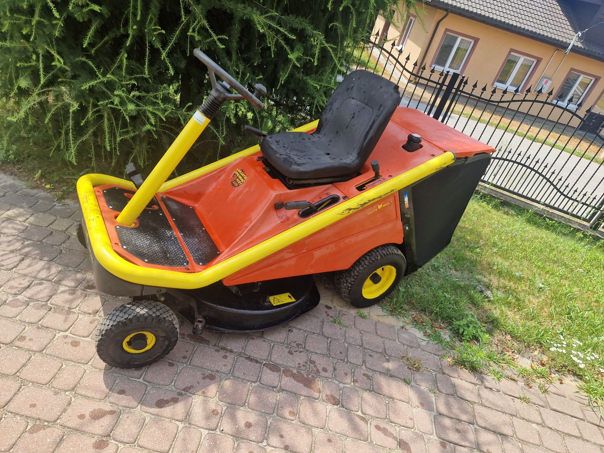 Kosiarka traktorek wolf garten etesia bahia