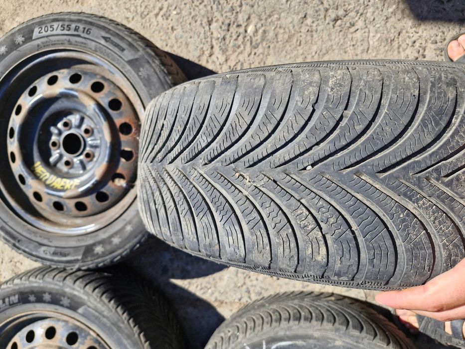 Продам колеса взборі 205/55 16 Michelin Alpin 5 5x100 Toyota,Vw,Audi