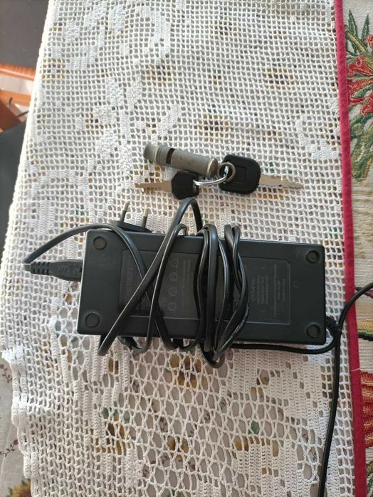 Bicicleta elétrica SAMEBIKE L026 127 Km de estrada. Impecável