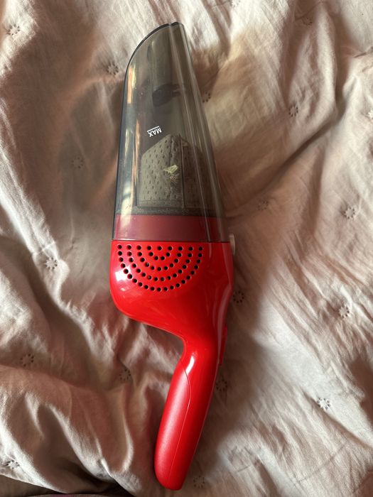 Пылесос для машины  dirt devil беспроводной