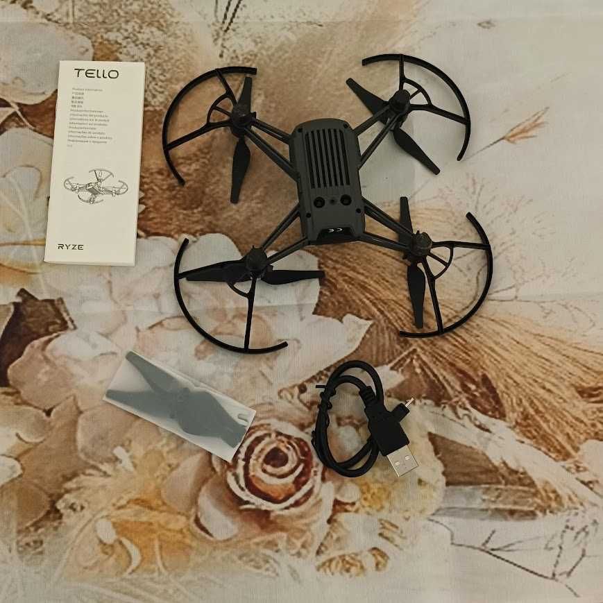 Dron DJI Ryze Tello Boost Combo Biały powered by DJI and Intel