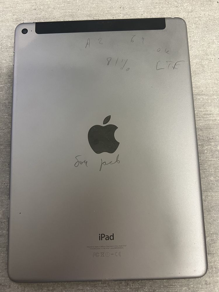 iPad Air 2. 64 гігабайт. Space Grey. LTE. Сімкарта. Гарантія