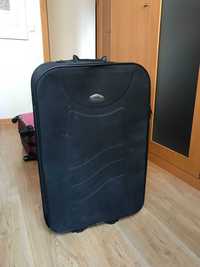 Malas de viagem - duas malas grandes por 15 euros