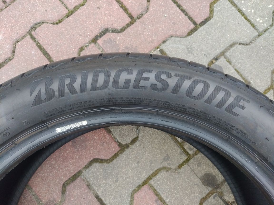 4szt Opony Bridgestone 235/50/19 2021rok