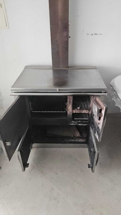 Fogão a lenha em inox
