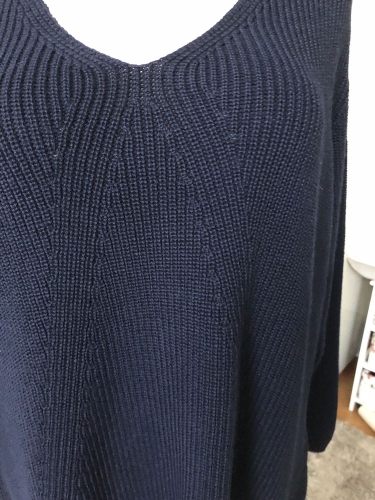 Granatowy gruby ciepły sweter 50% wełny 50|52