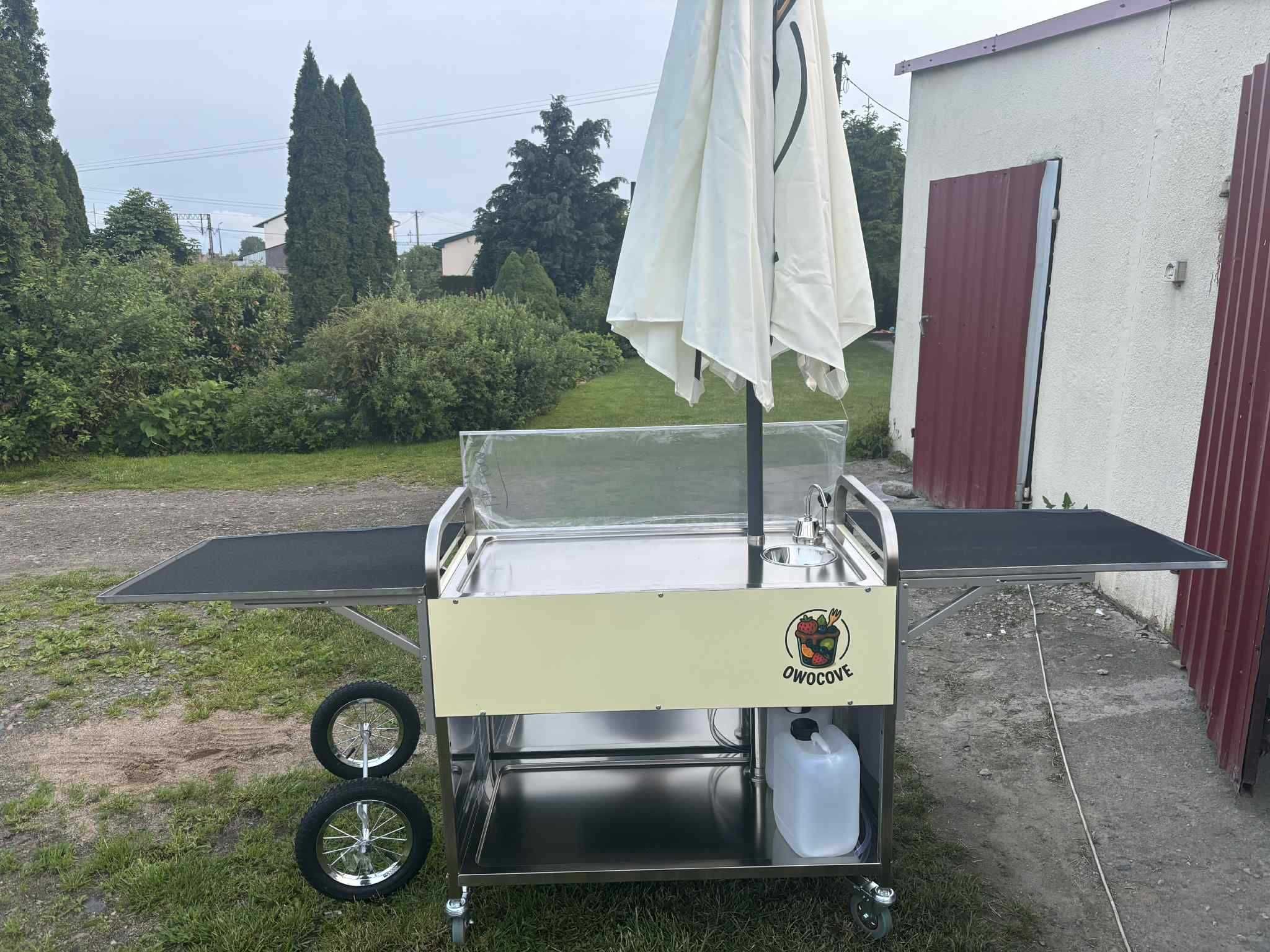 Stoisko na kółkach do sprzedaży gastronomicznej - OKAZJA!