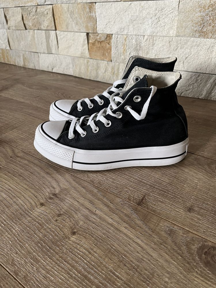 Снікерси converse 37,5; 39