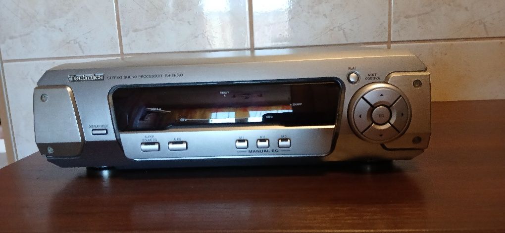 Procesor Technics  SH EH590