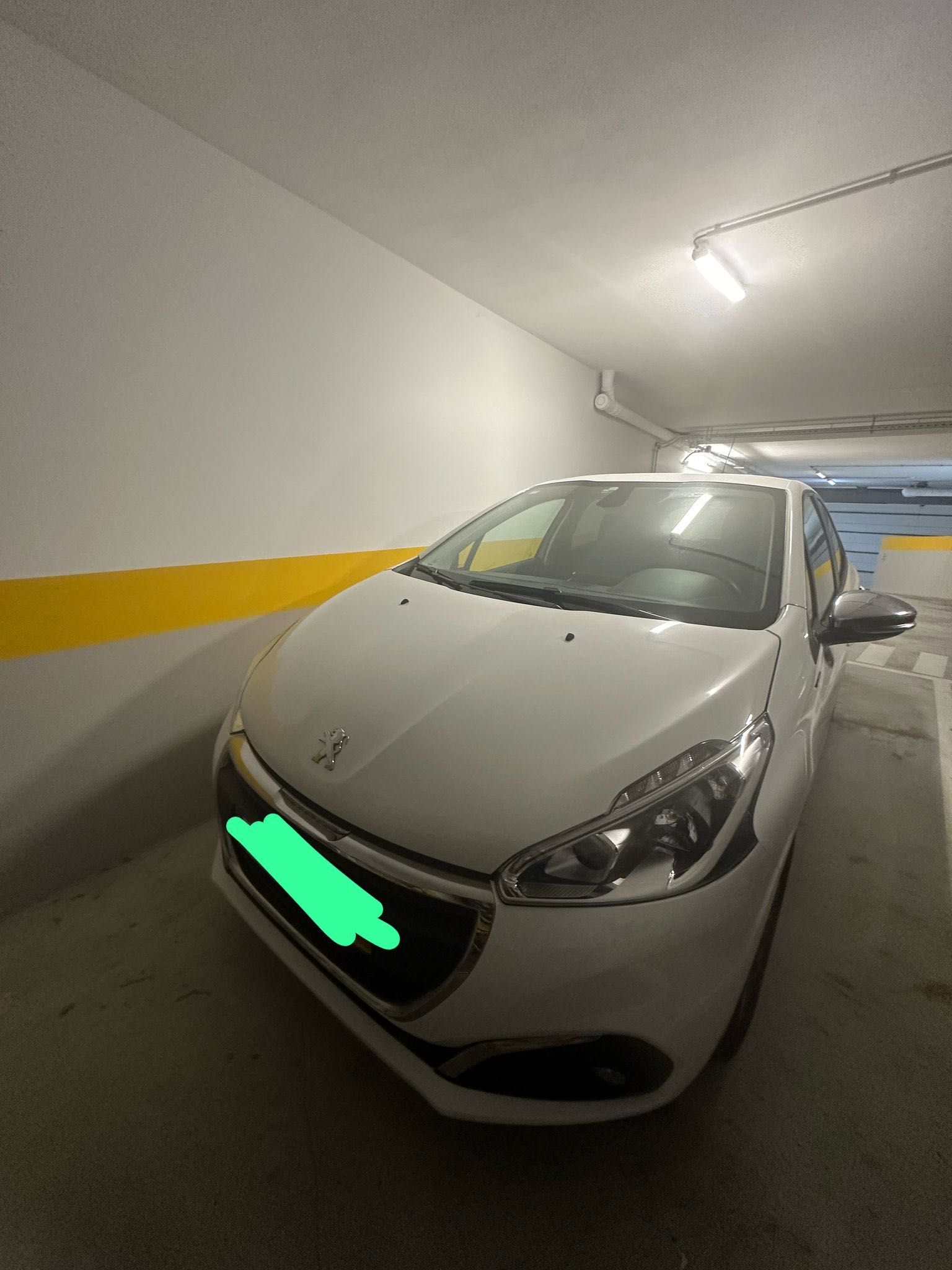Peugeot 208 Style 1.2 PureTech 82CV – Apenas 30.000 km