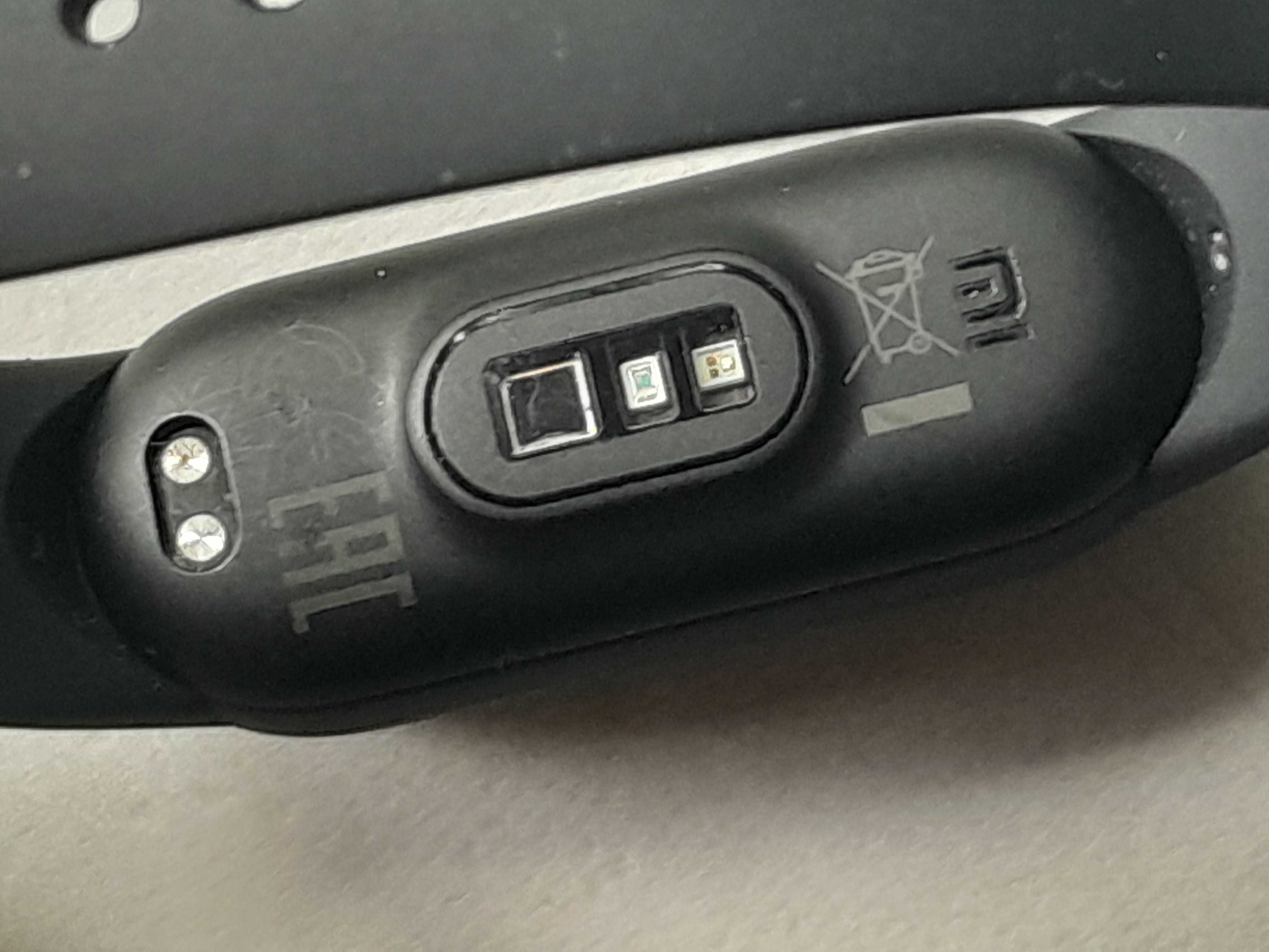 Smartwatch Mi Smart Band 6 uszkodzony nowy zwrot outlet