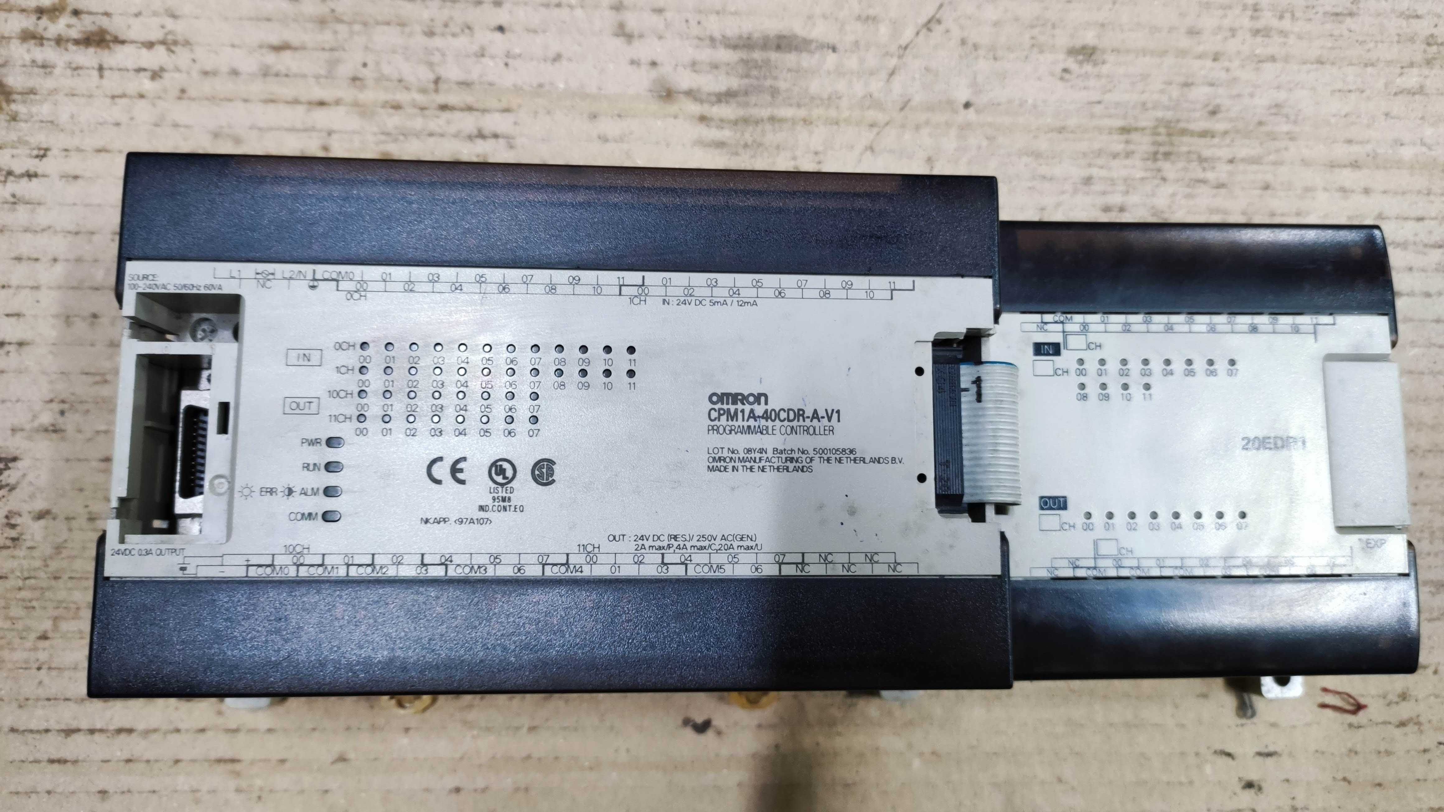 Modulo controlador OMRON