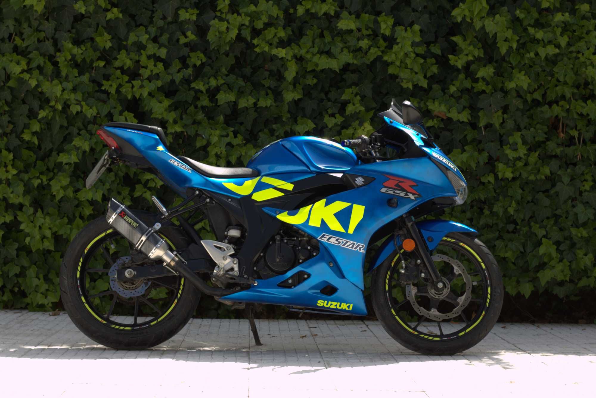 Suzuki GSX-R 125 Excelente!!!