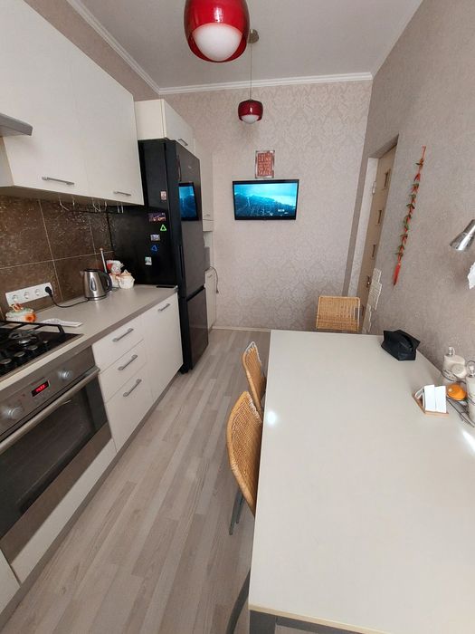 Сдается 2 комн квартира Центр города Вознесеновский район