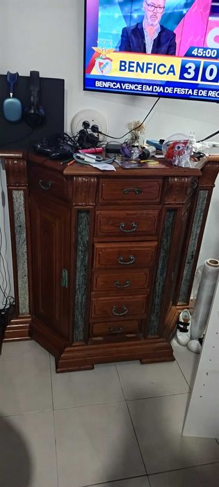 Moveis de sala com mesa de jantar