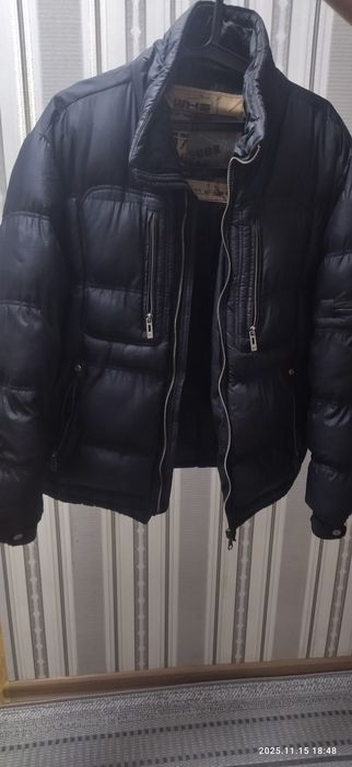 Чоловіча зимова куртка