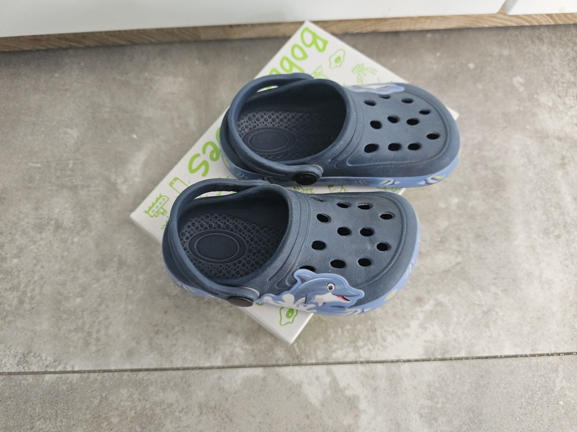 Crosy crossy buty ogrodowe basenowe 22