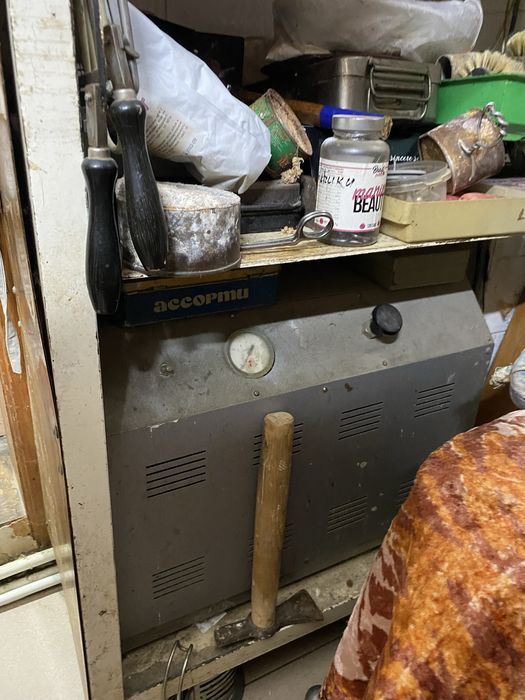 Продам зуботезнический стол, инструменты, компрессор, печка Programat