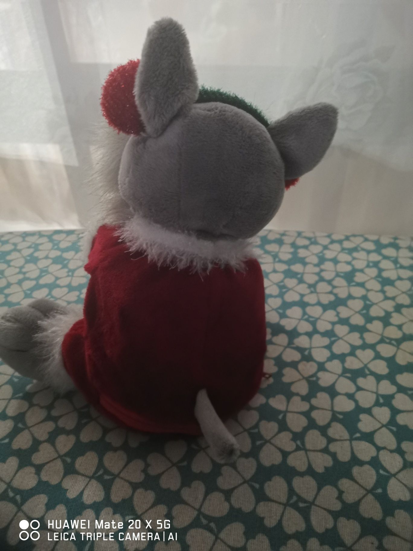 Cão do natal com música