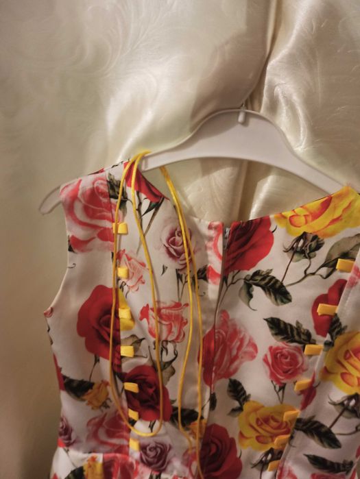 платье детское 5-7 лет