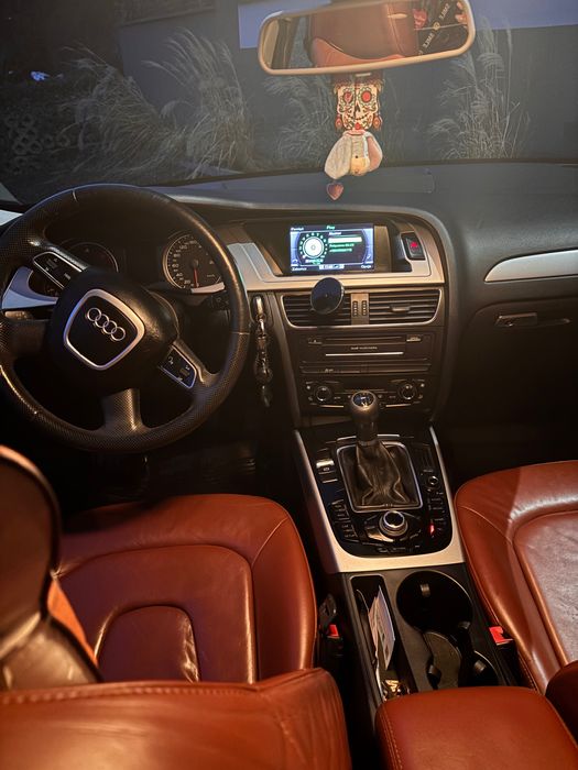 Audi Quatro 2011r combi s linę czarne piękna ruda skóra