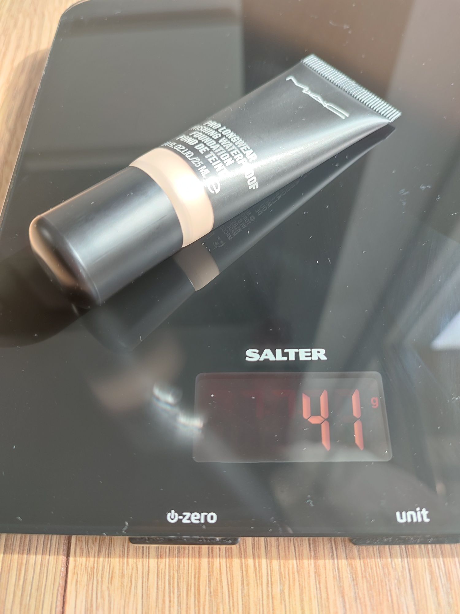 Podkład NC15 MAC PRO LONGWEAR nourishing waterproof foundation
