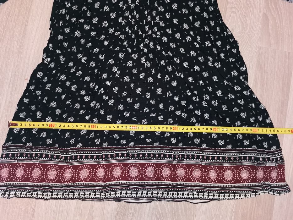 Sukienka C&A rozmiar L