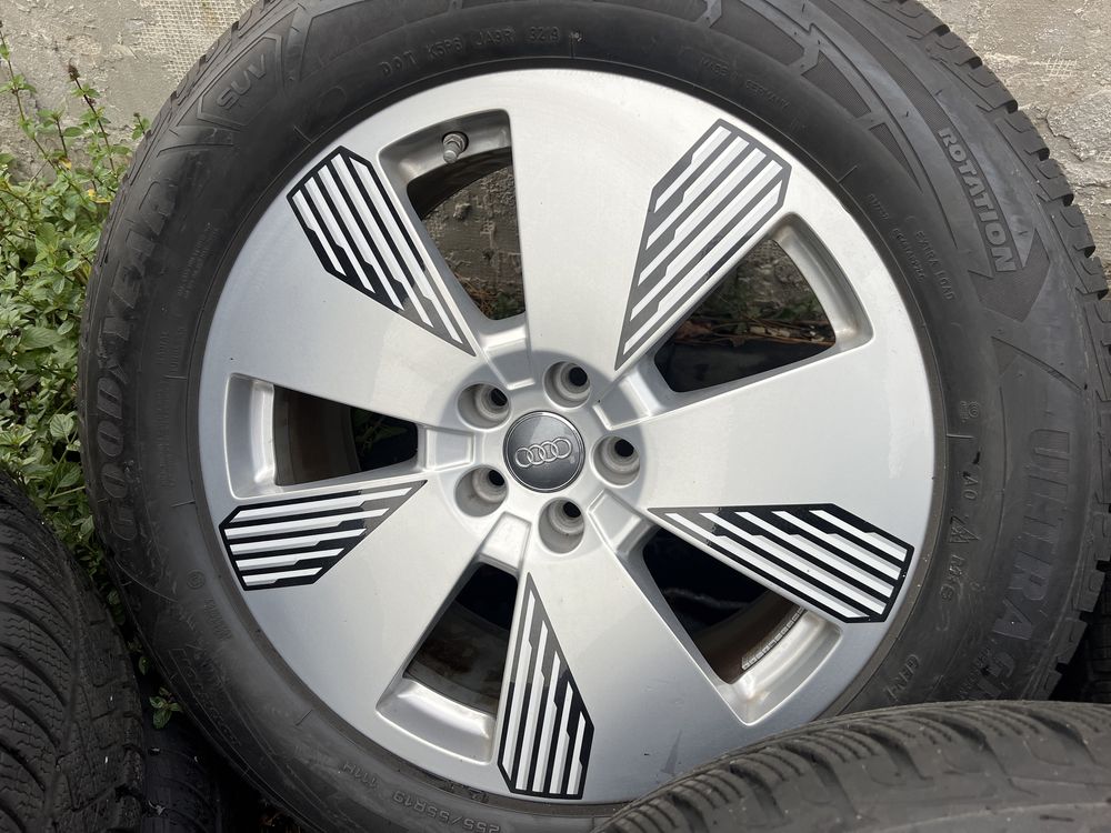 Alufelgi Audi  19 cali 5x112 i opony 255/55/19 Demo