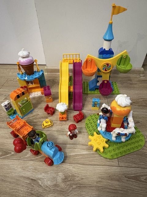 Lego Duplo 10840 Wesołe Miasteczko