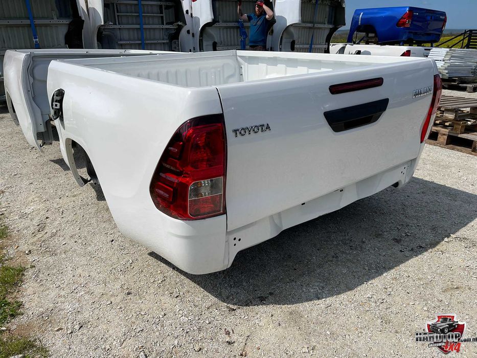 PAKA Toyota Hilux 2016+ Skrzynia Ładunkowa 1,5KAB