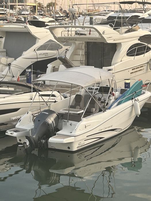 Jeanneau Cap Camarat 7.5 CC 250 cv