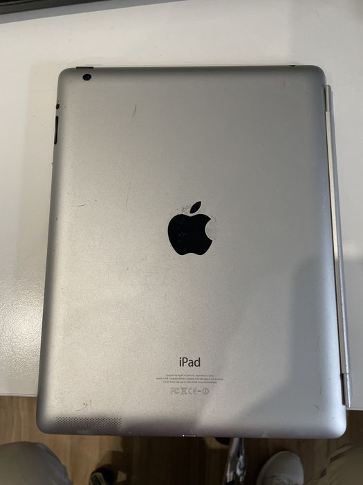 iPad 4 Geracao Model A1458 WI-FI