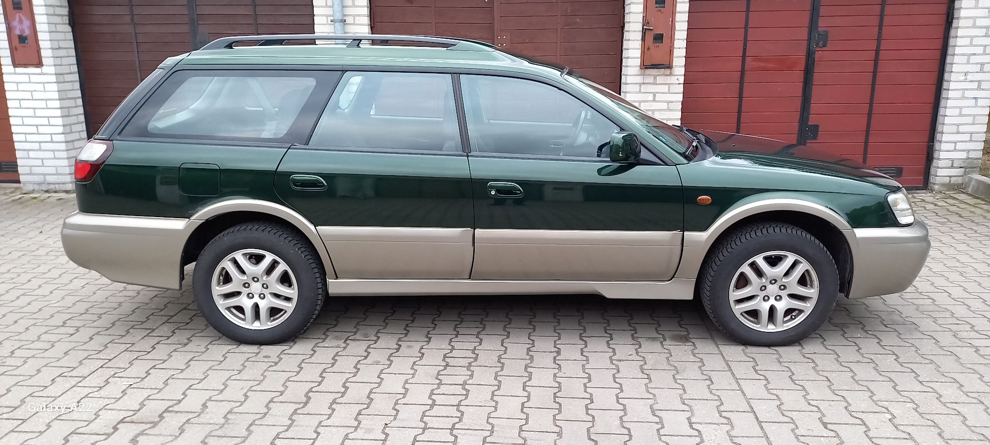 Sprzedam SUBARU Outback