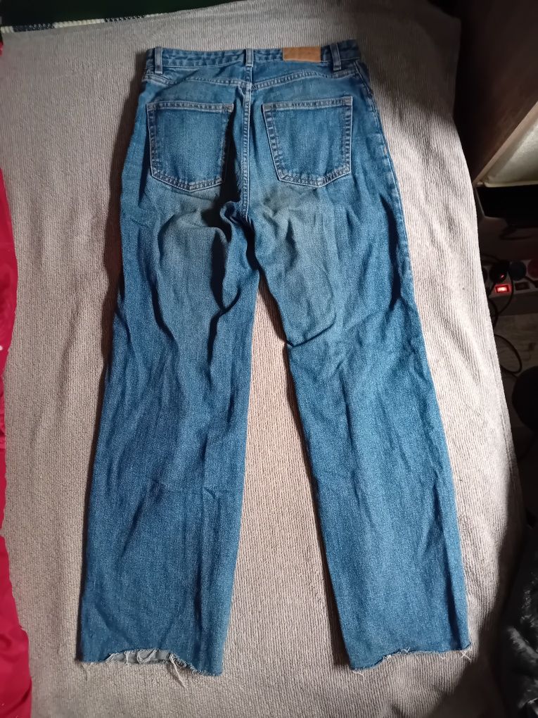 Jeansy straight leg monki