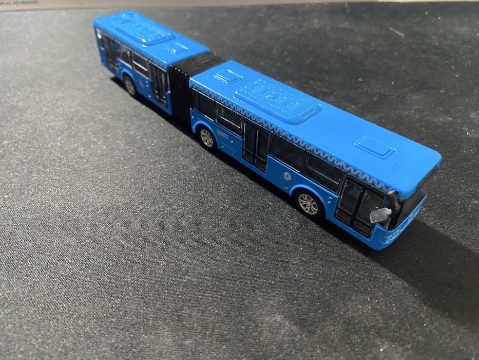 Машинка тролейбус інерційна