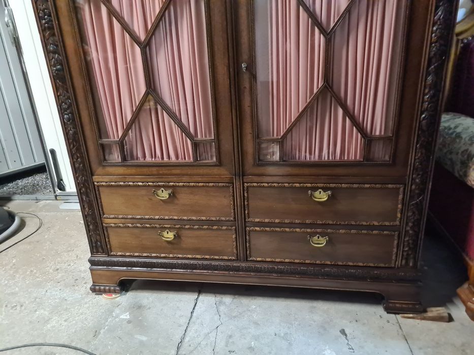 Witryna biblioteka antyk