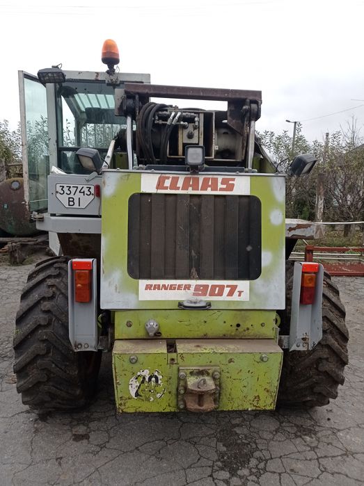 Продам навантажувач  CLAAS 907