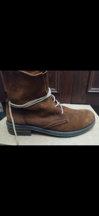 Продам жіноче взуття осінь-зима