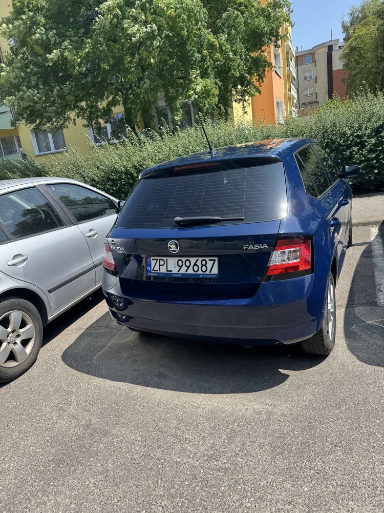Skoda Fabia 3 III 1.0 MPI salon polska